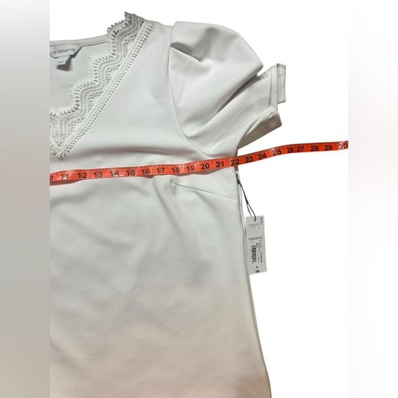 Liz Claiborne Lace VNeck White Women's Top size XL New - Picture 3 of 5